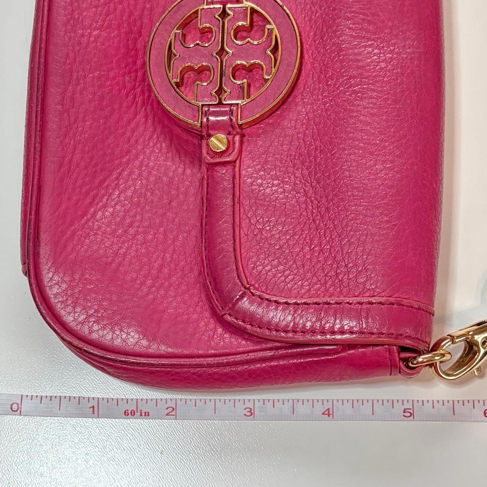 Tory Burch Magenta Pink Leather Amanda Crossbody Bag EUC - Picture 15 of 16